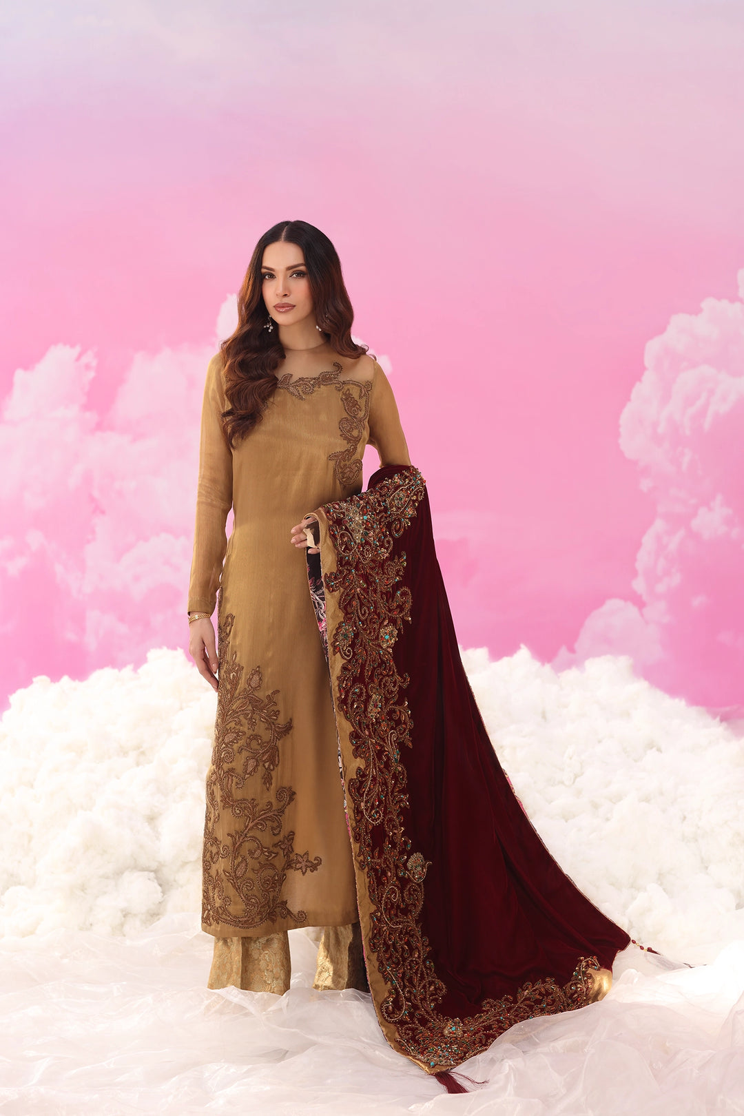Velour Aurelia